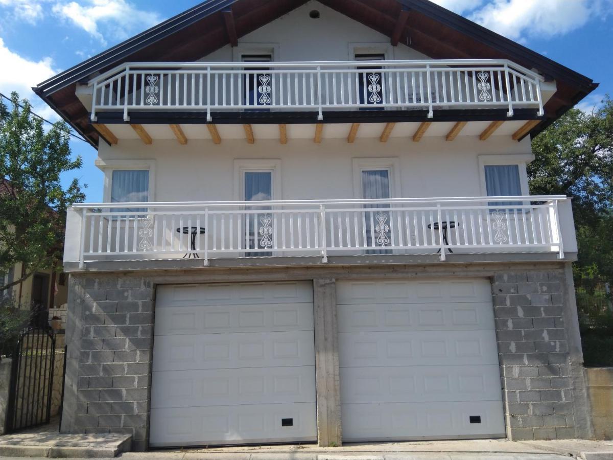 Big Mama'S Apartments Konjic Bagian luar foto